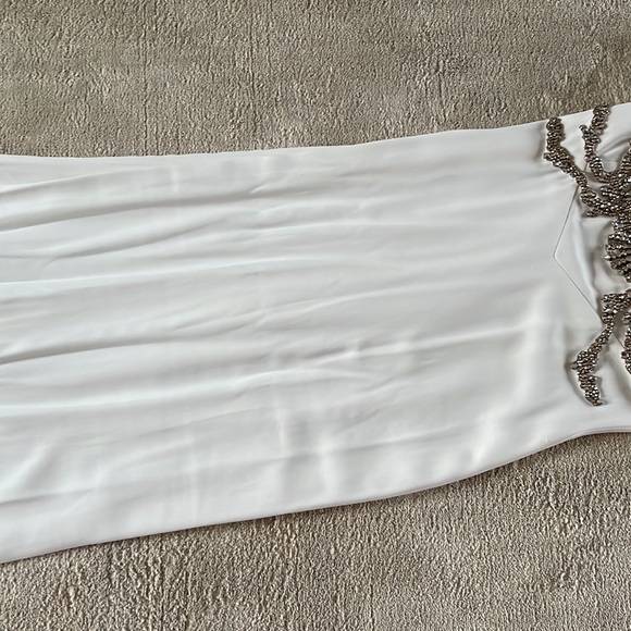 ALEXANDER MCQUEEN gown - Picture 9 of 10